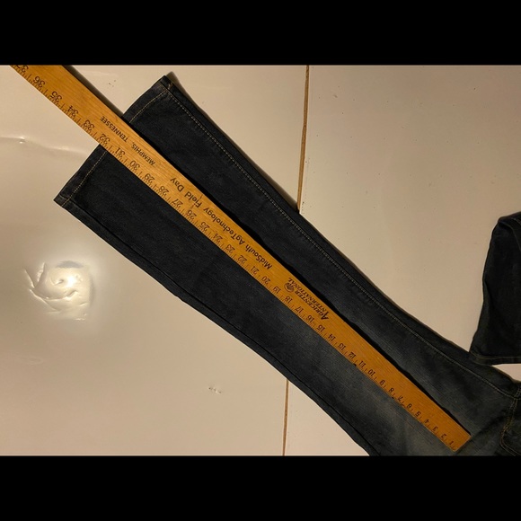 New Earl Jones Women Size 8 wide leg jeans - Picture 5 of 6